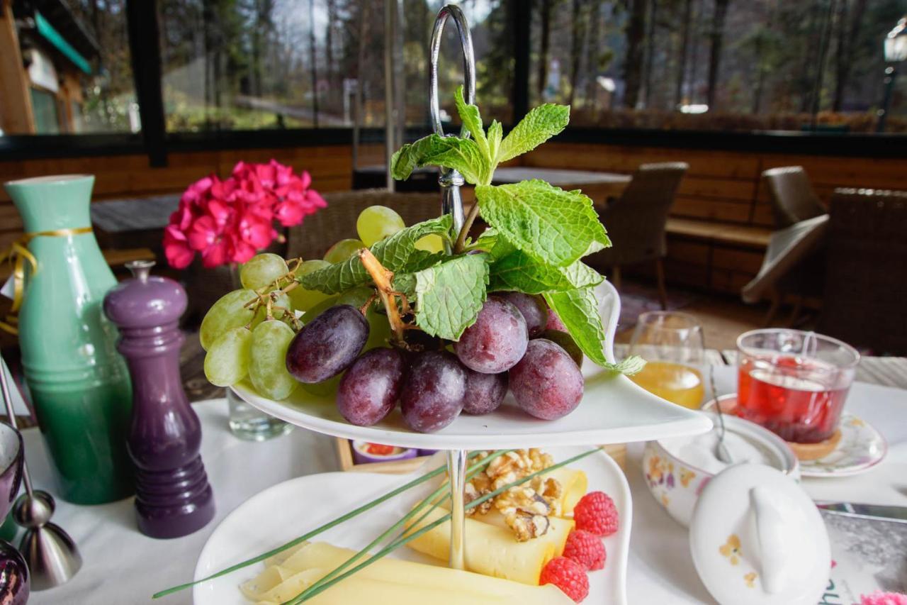 Waldruhe - Bett, Fruehstueck & Ein Laecheln Bed and Breakfast Bad Aussee Buitenkant foto